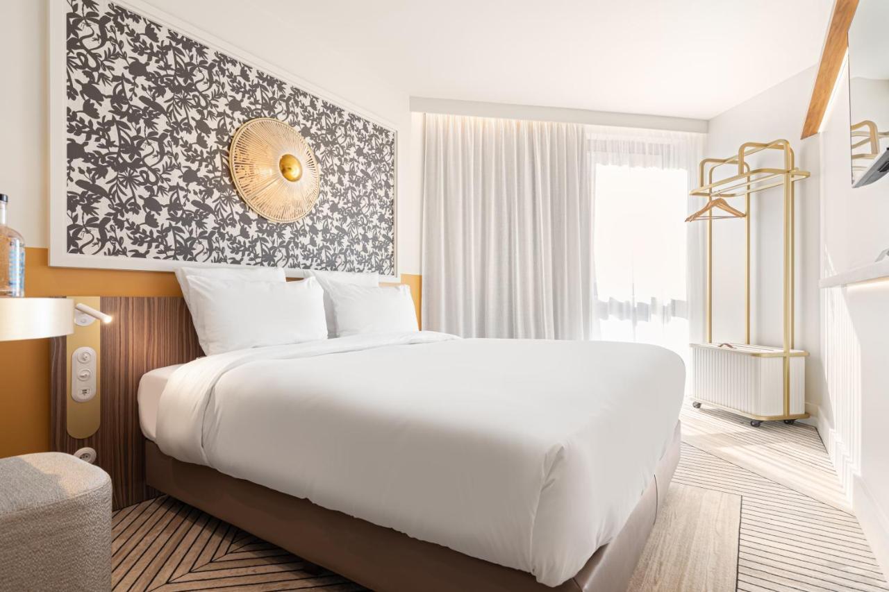 Hotel Yac Paris Clichy, A Member Of Radisson Individuals Dış mekan fotoğraf