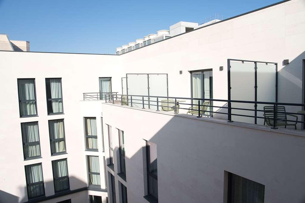 Hotel Yac Paris Clichy, A Member Of Radisson Individuals Dış mekan fotoğraf
