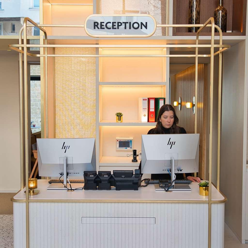 Hotel Yac Paris Clichy, A Member Of Radisson Individuals İç mekan fotoğraf
